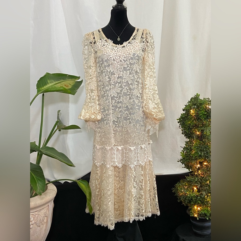 Size 7/8 Amanda Fay Shell Pink Dress With Slip and Lace Bodice